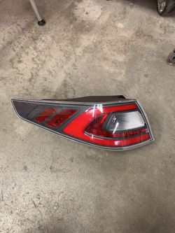 2016 Kia Optima Left tail light