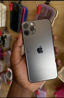 𝚒𝙿𝚑𝚘𝚗𝚎 11 Pro max