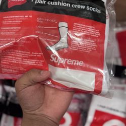 Supreme Hanes Socks 100% Cotton 