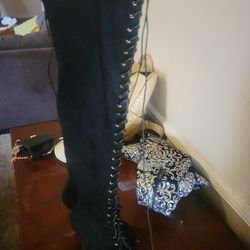 Black Suade Knee High Boots I Can't Fit Them Still Like New