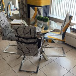 Glass Dining Room Table w/ 4 Chairs