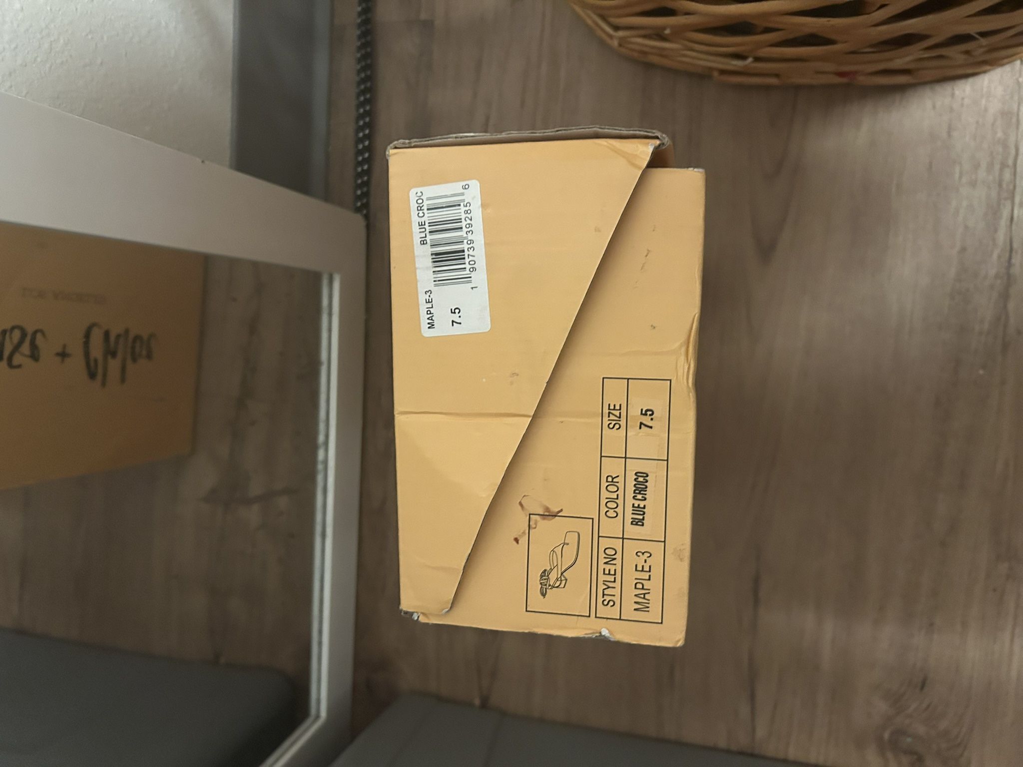 Chase And Chloe Blue Sandals