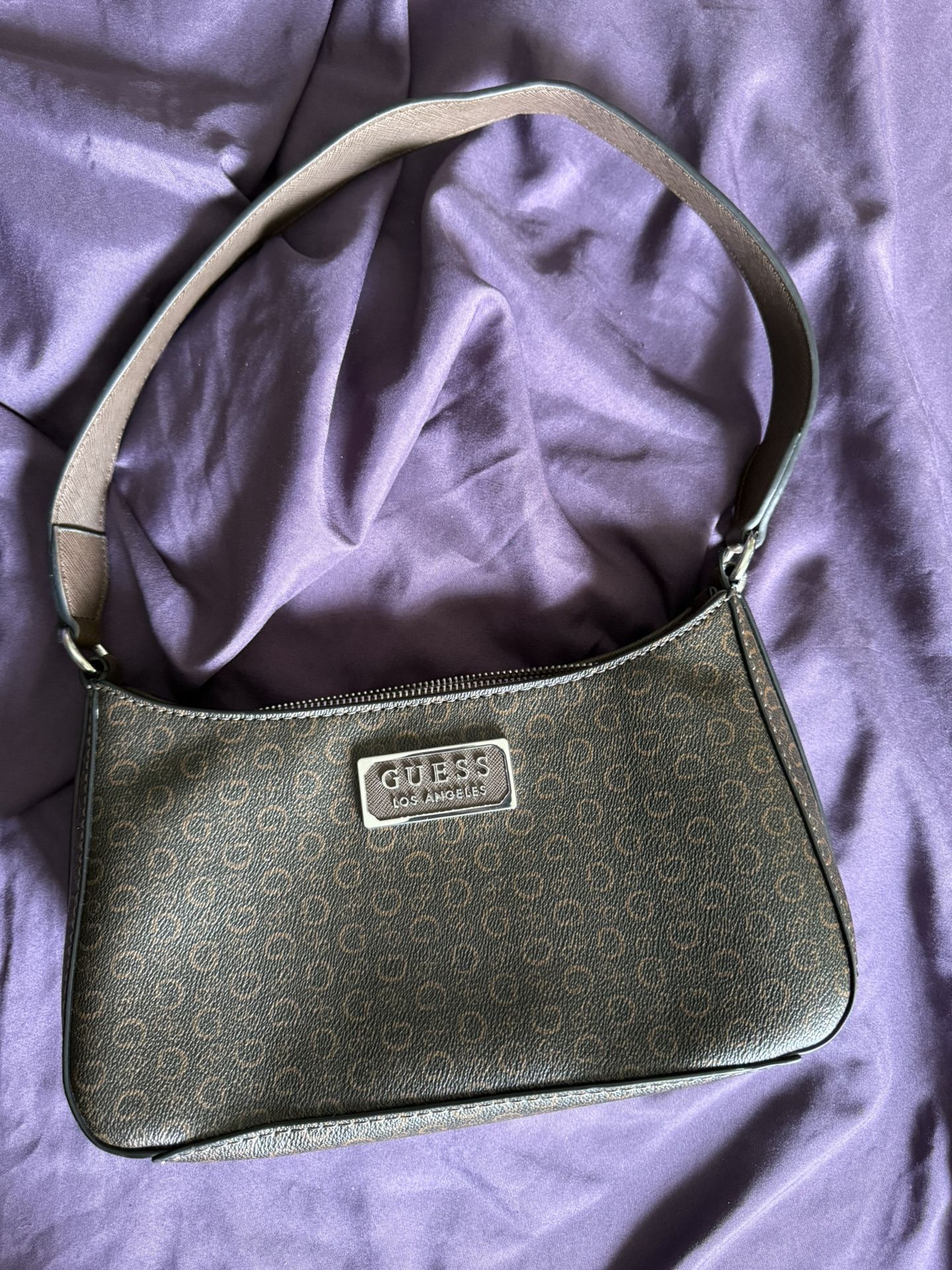 Guess Shoulder Bag