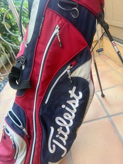Titliest carry golf bag