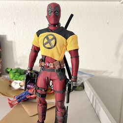 Hot toys Deadpool 2 Deadpool