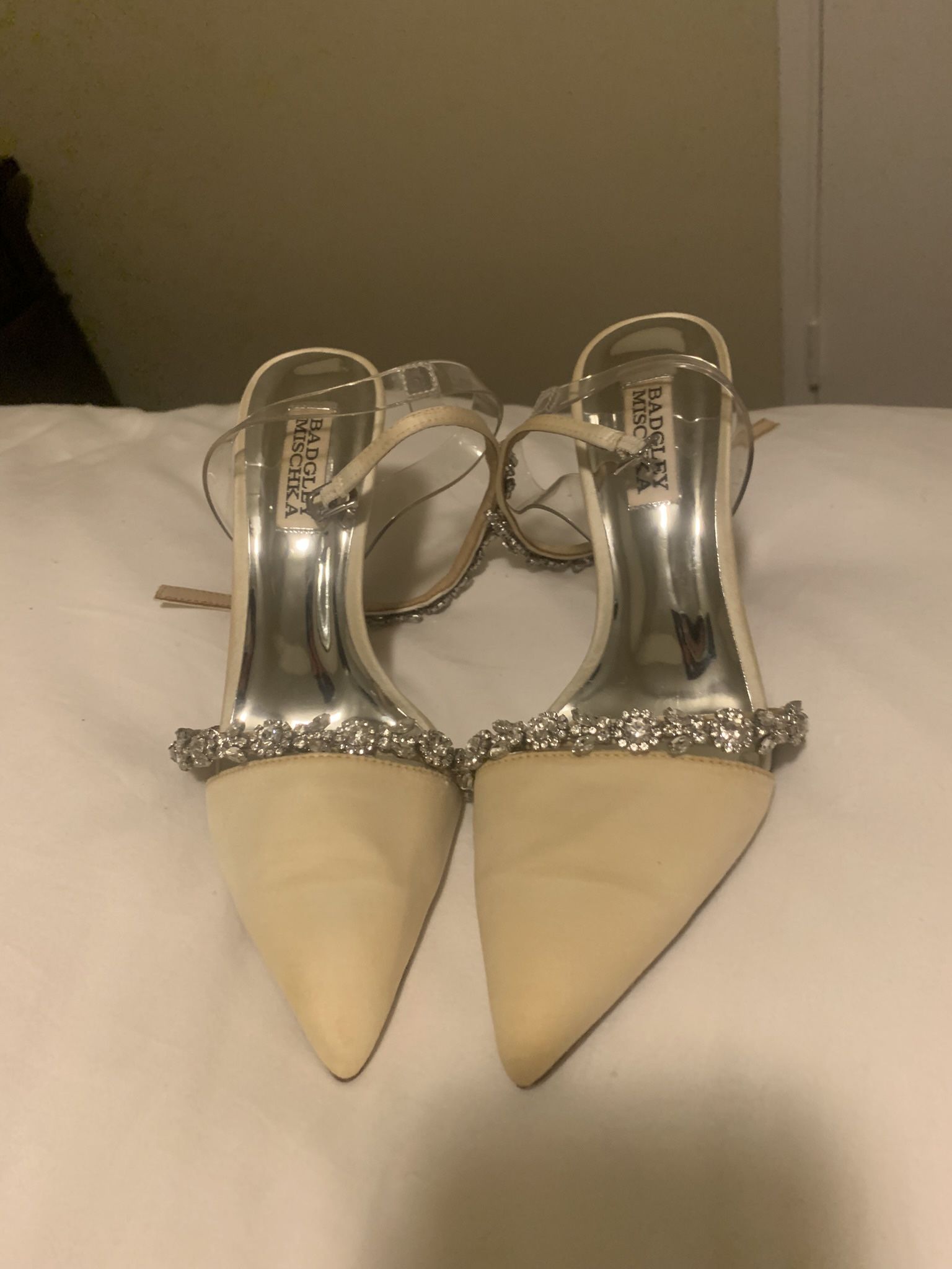 badgley mischka size 7 women Make A Offer