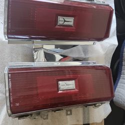 87-88 olds mobile tail lights new