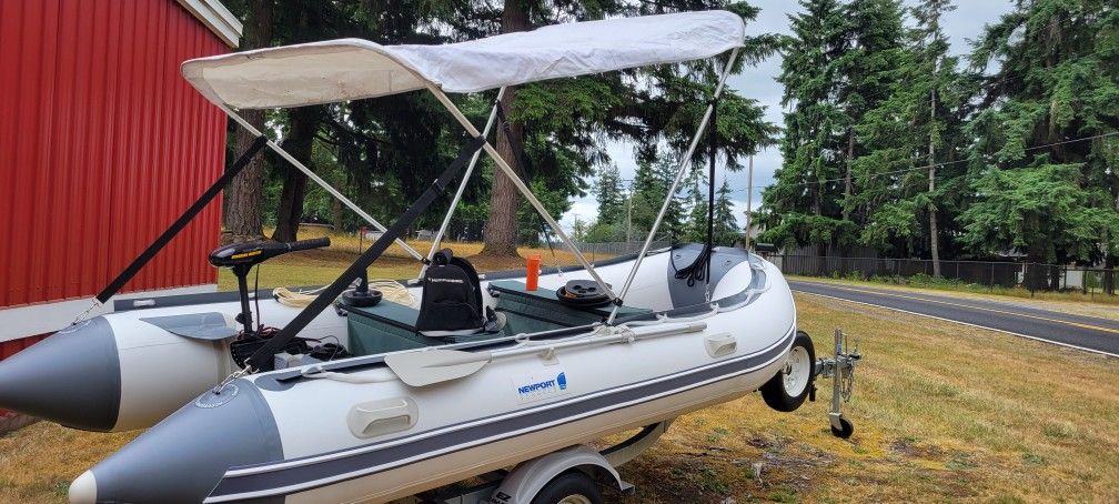 2022 Newport Catalina