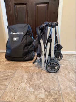 UPPAbaby MINU Travel Stroller w/ Travel Bag – Great Condition