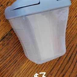 Formula Dispenser