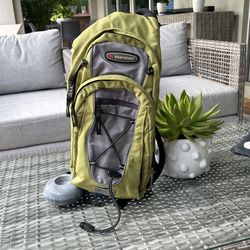 BRAND NEW - High Sierra HydraHike Hydration Backpack, Lightweight Running Backpack, Cycling, Hiking, for Men & Women