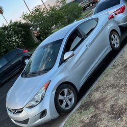 2011 Hyundai Elantra