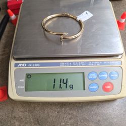 Bangle 10k  https://offerup.com/redirect/?o=MTEuZ3I= 