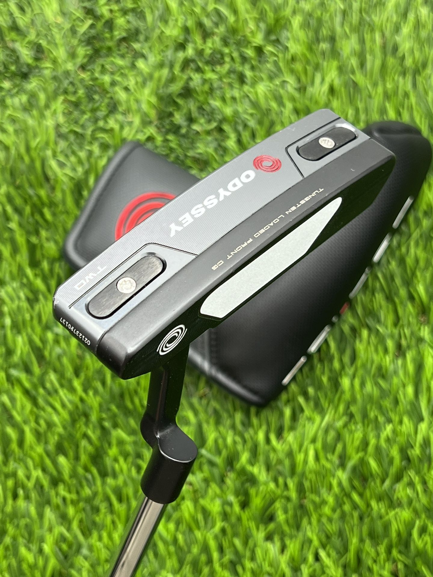 Golf Odyssey Tri-Hot 5K Two Putter 35” Graphite Steel Shaft W/ Heacover Right Handed