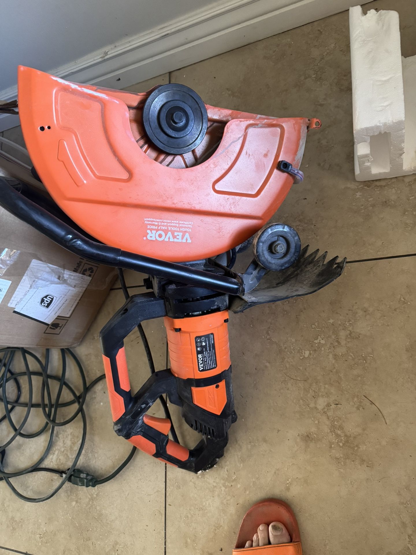 Concrete Saw