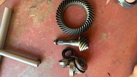 Ford Transit Ring and Pinion (2017, OEM, like new)