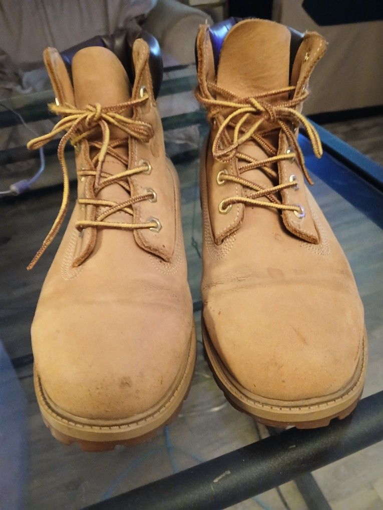 Timberland Womens Chucka Boots SIZE 7