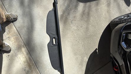 2008 SRT 8 storage cover.