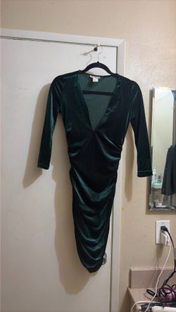 Green velvet, long sleeve tight dress