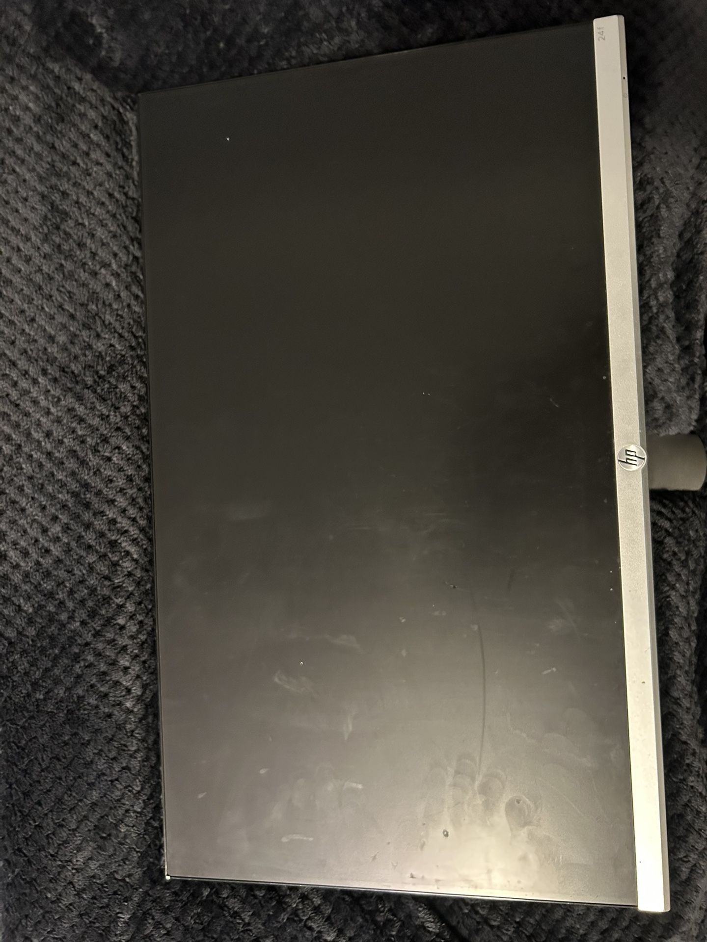 HP Fhd White Monitor