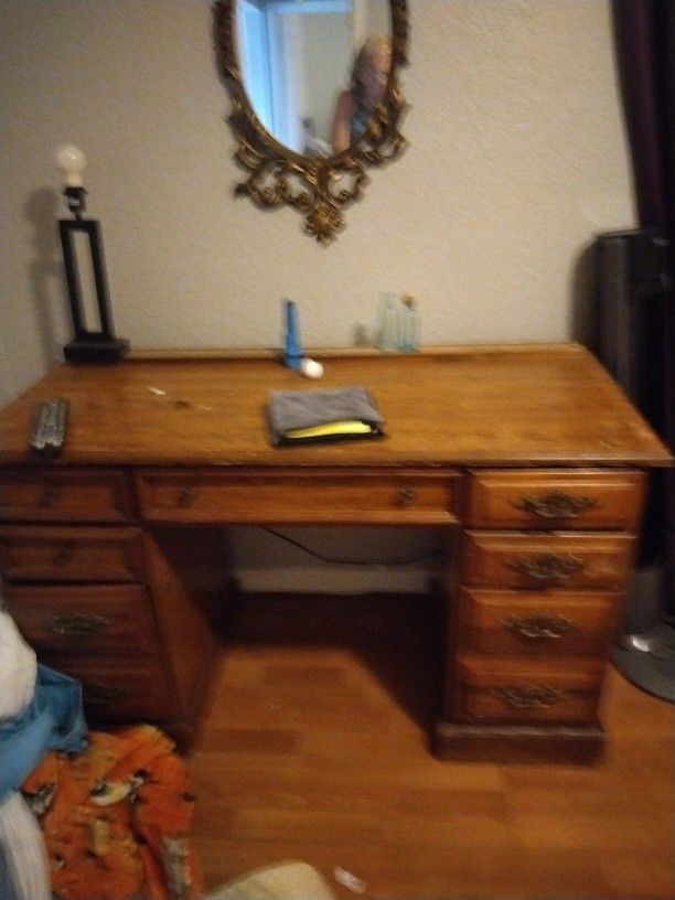 Large Desk