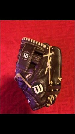 Wilson 11.5 A800 baseball glove