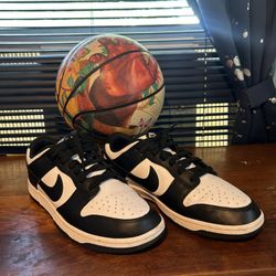 Nike Panda Dunk Size 10