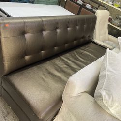 MODERN CONTEMPORARY COUCH SOFA SEAT BRONZE GOLD COLOR LOVE SEAT