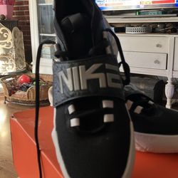 Nike Future Court US 6y