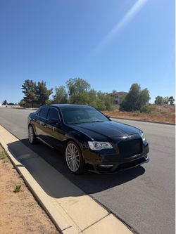 2018 Chrysler 300