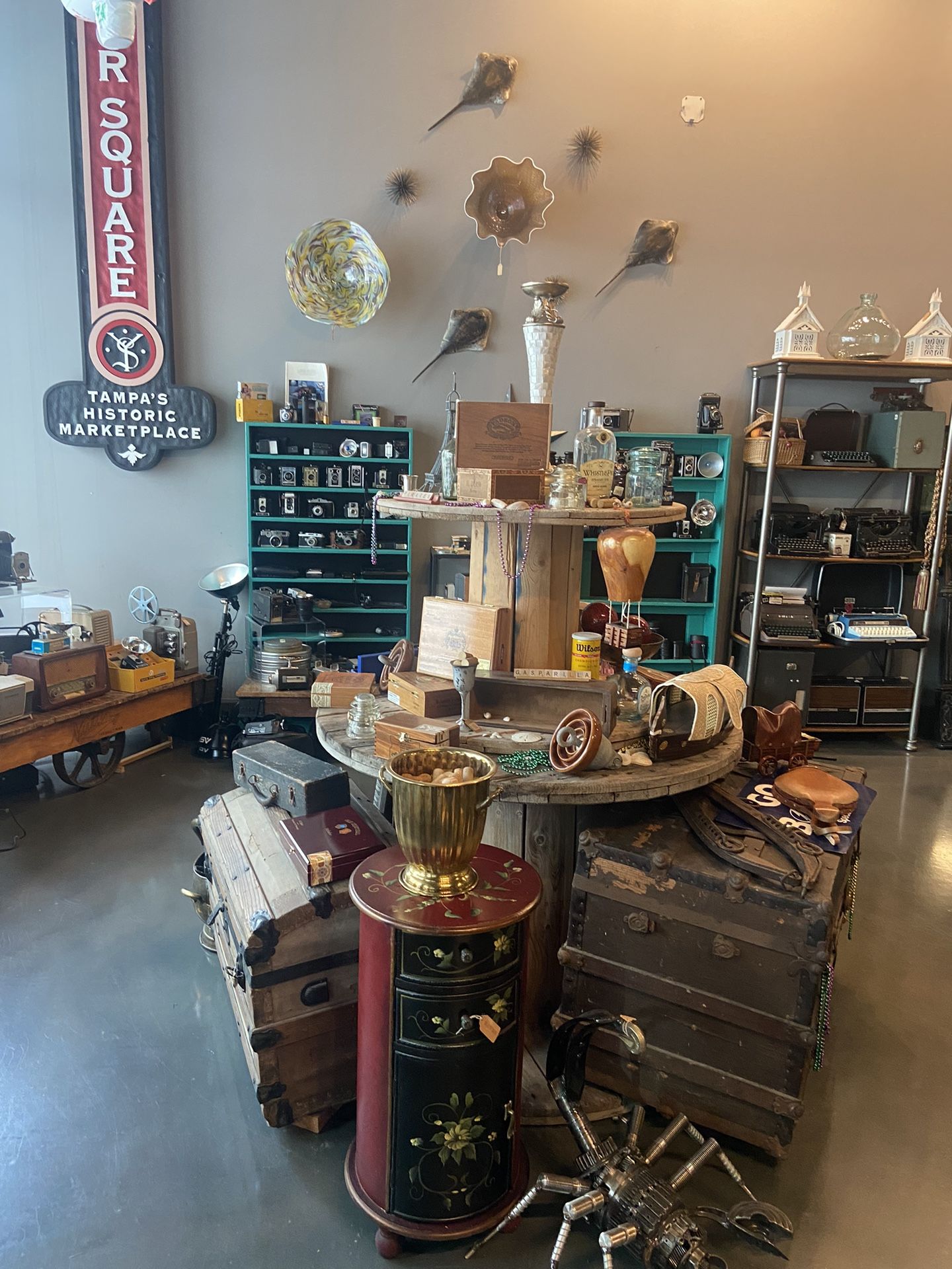 Tons Of Vintage Goods - Furniture, Cameras, Typewriters, Framed Art, Statues, Luggage, Etc