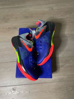 NEW Sz 10.5 KD Nerf 4s