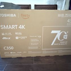 43" 4K Toshiba Smart Tv