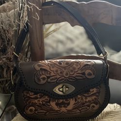 VTG Cliftons Hand Tooled Leather Adj. Strap Western Floral Crafted Purse Handbag