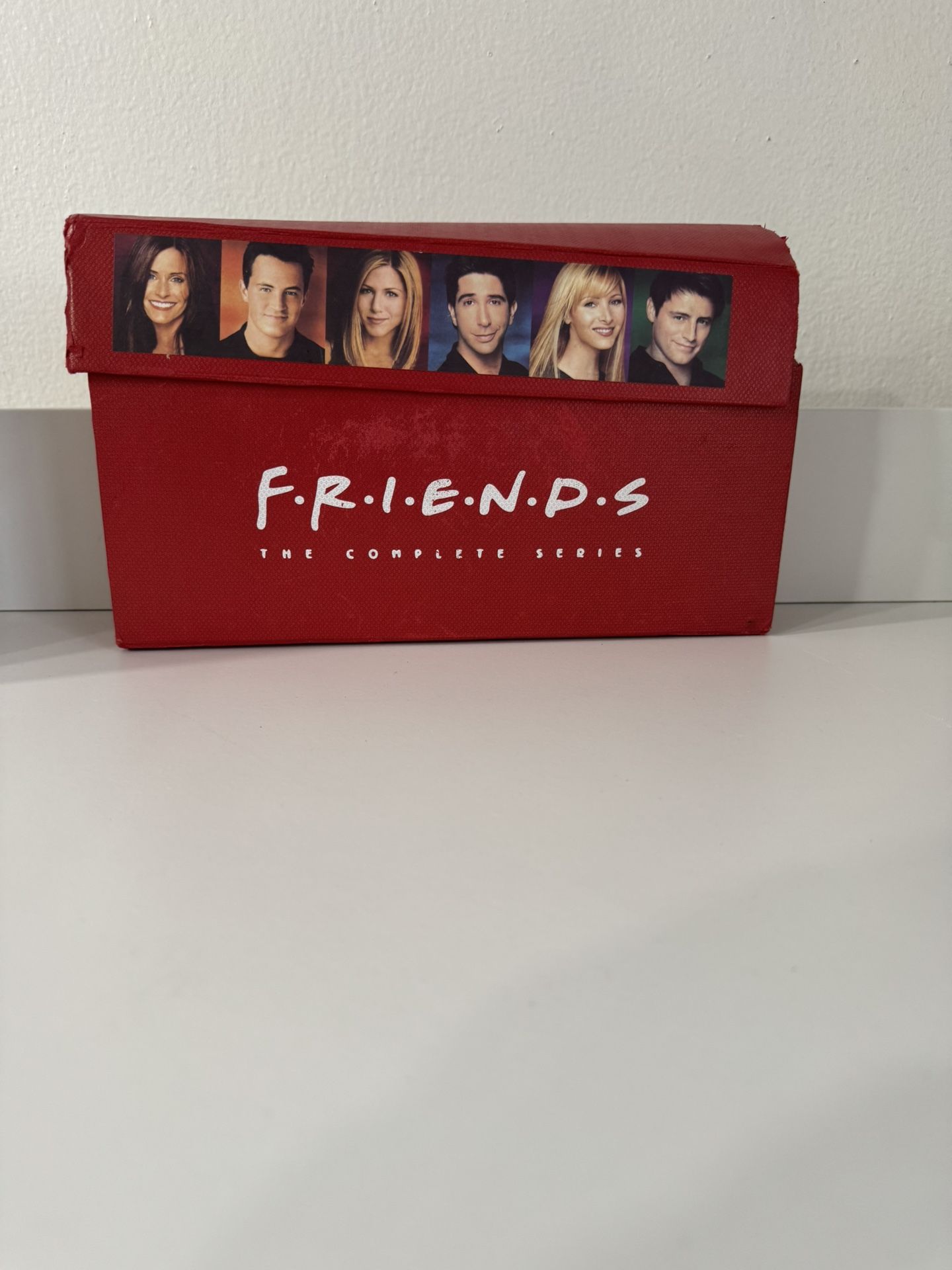 Friends TV Show DVD Box Set does not have 7-10 Season Series