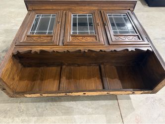 1970’s VINTAGE ETHAN ALLEN CHARTER SOLID OAK TOP HUTCH LEADED GLASS EXCELLENT CONDITION
