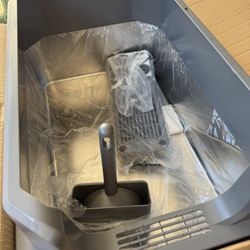 Cat Litter Box