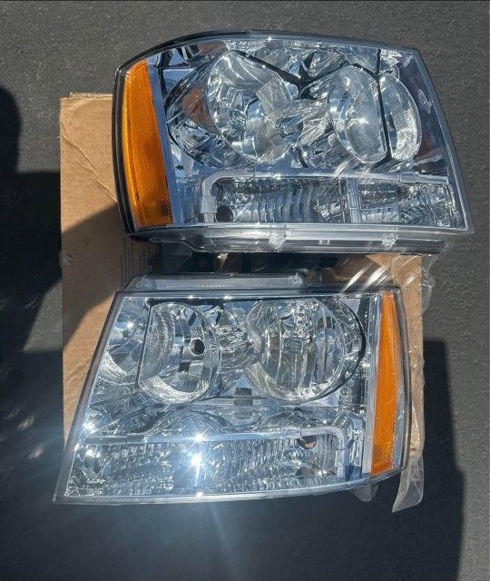 07-14 Chevy Tahoe/Suburban Headlights Faros Calaveras Micas Luces