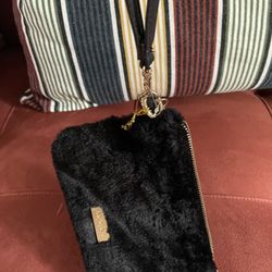 New Bébé Fur Wristlet 