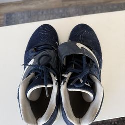 Kd basketball shoes size 10.5