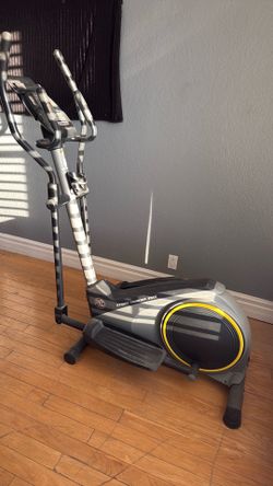 Golds gym Elliptical trainer  like new