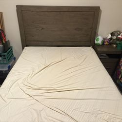 Queen Bed Frame & Memory Foam Mattress 