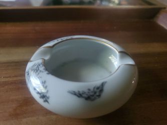 Fukagawa arita ashtray