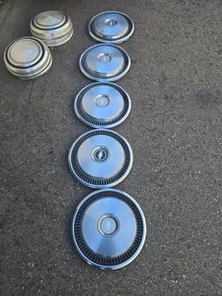 1971-76 Chevy Hubcaps