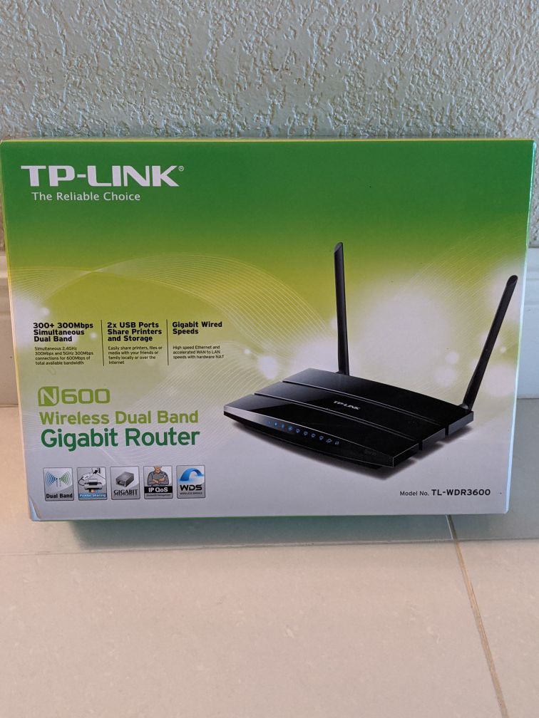 TP-Link N600 Wireless Wi-Fi Dual Band Gigabit Router (TL-WDR3600)