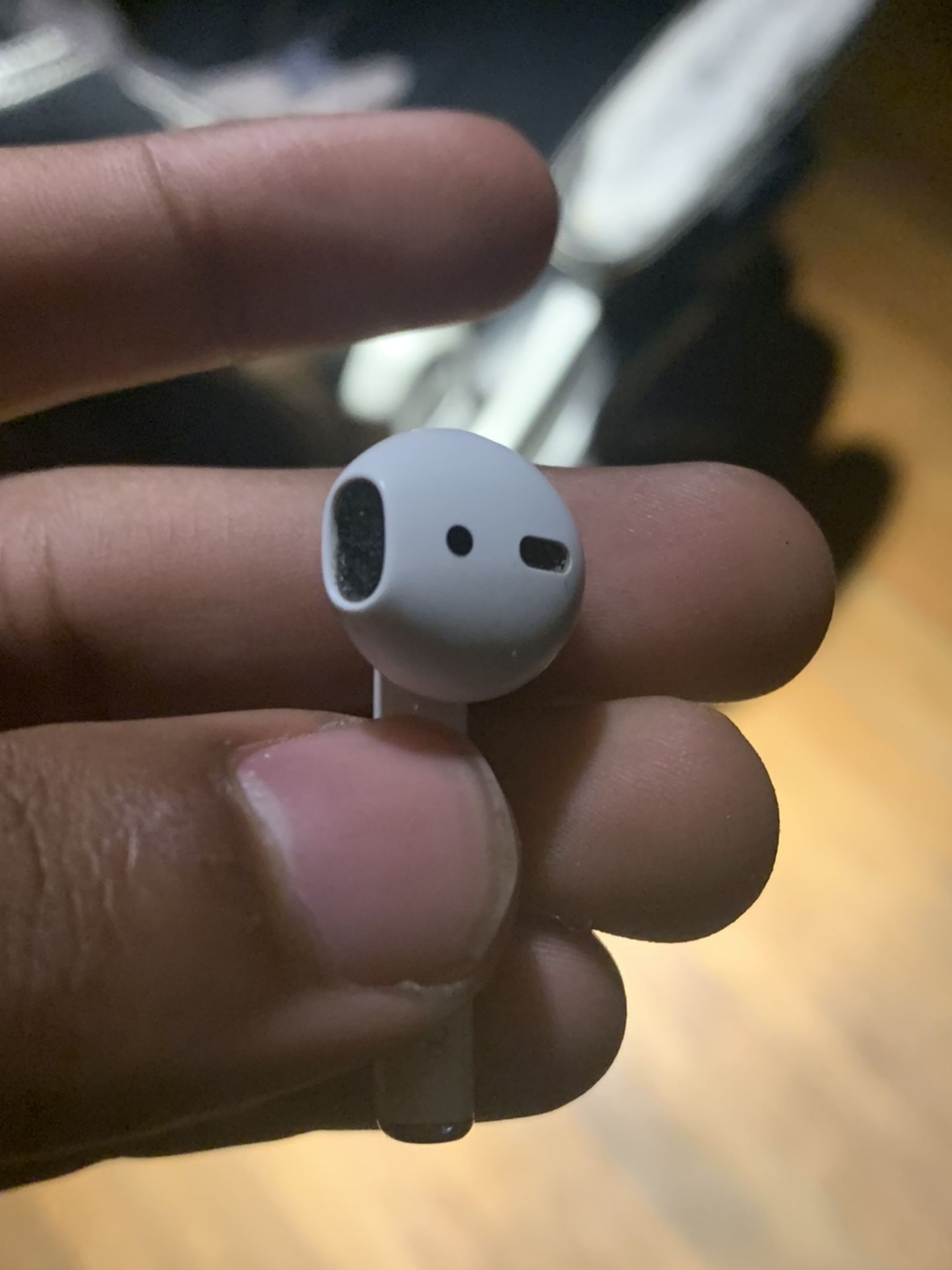 Right AirPod Works Just Fine