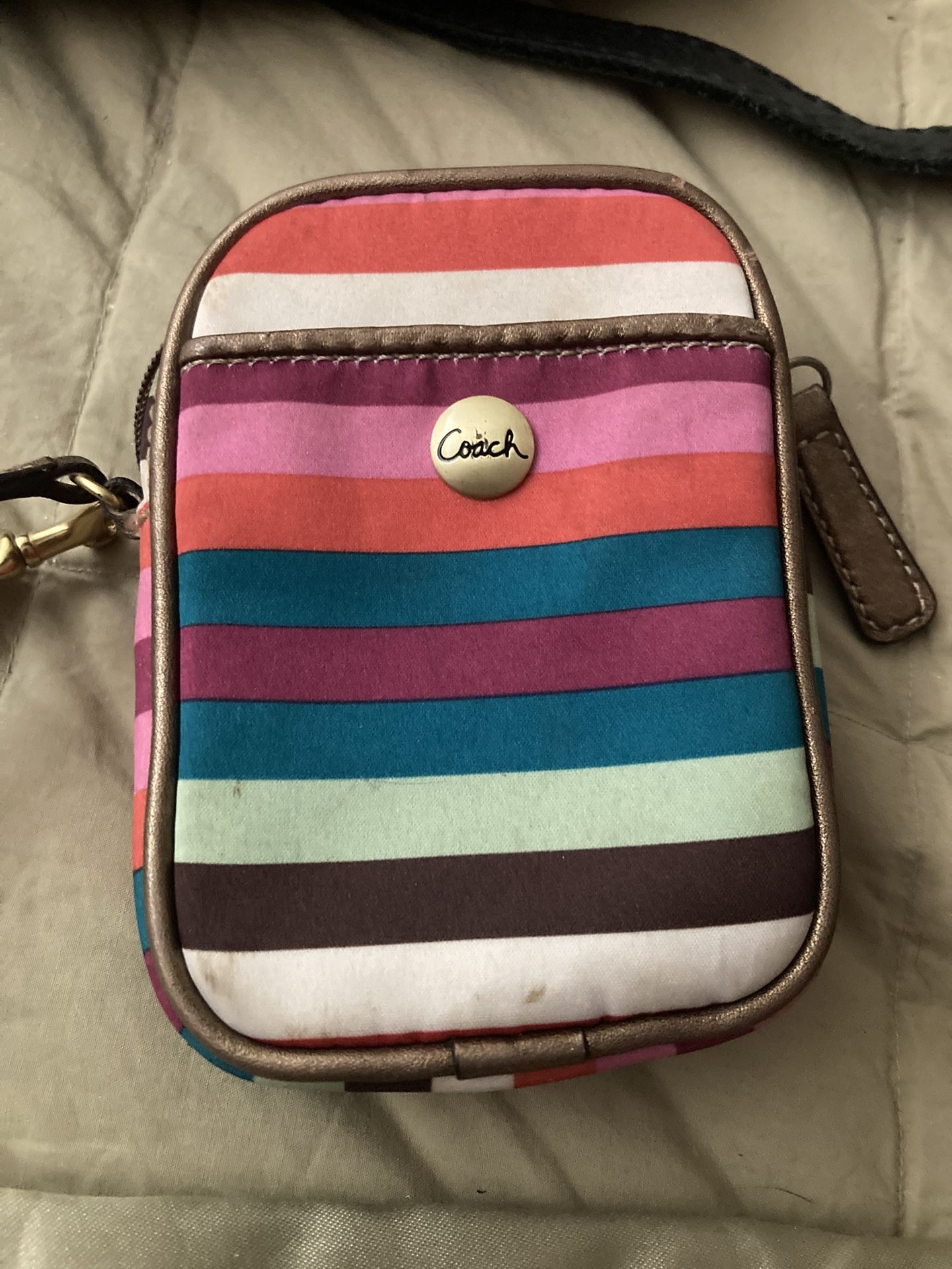 Coach Wristlet Or Camera Bag