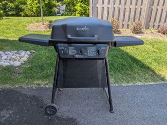 CharBroil 3 burners grill
