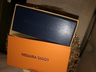 Louis Vuitton Sun Glasses 