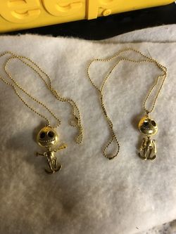 Necklaces & earrings